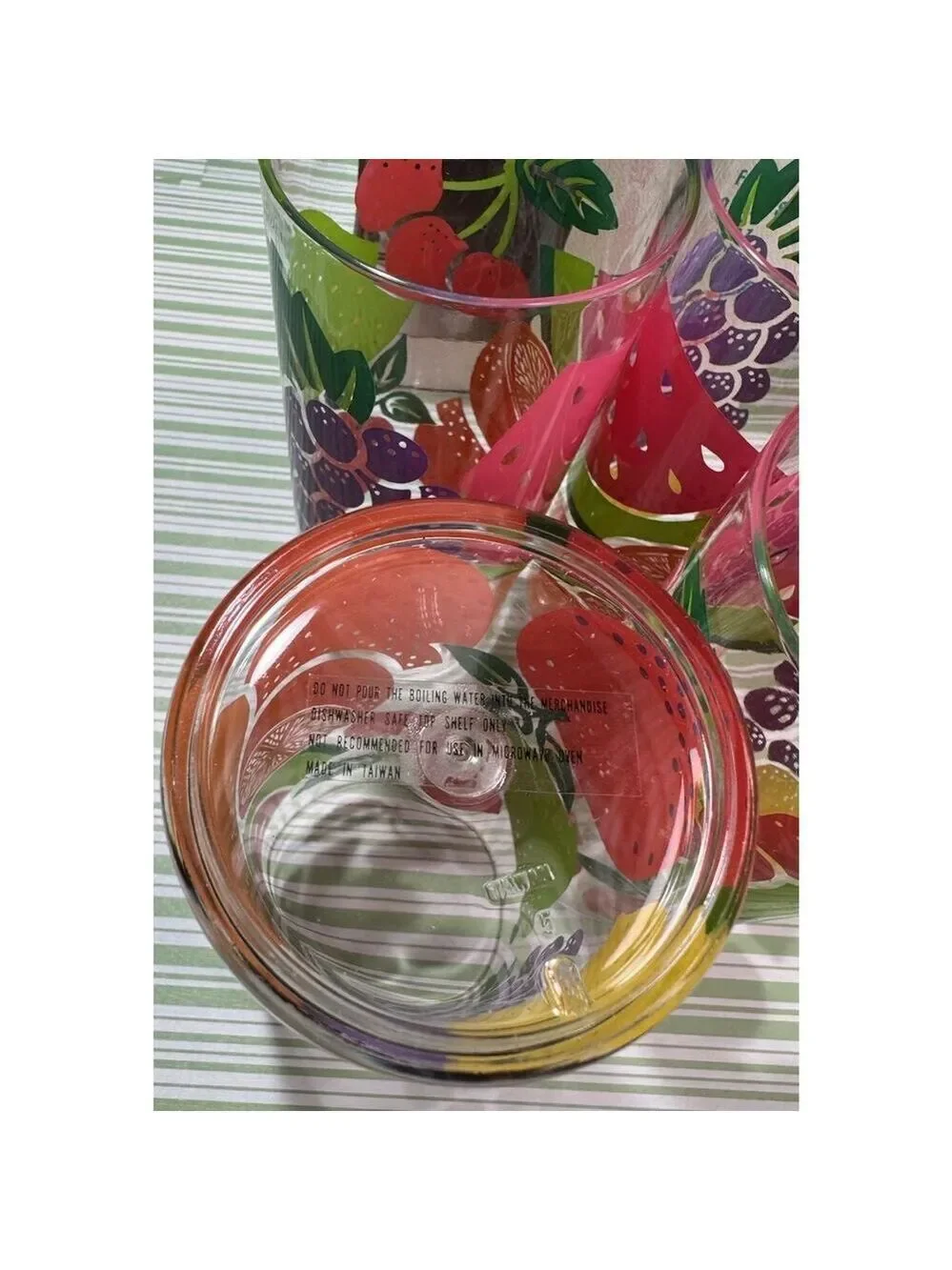 Vintage Acrylic Drink Ware Glasses Set Of 4 Coolers Fruit Colors 19 oz